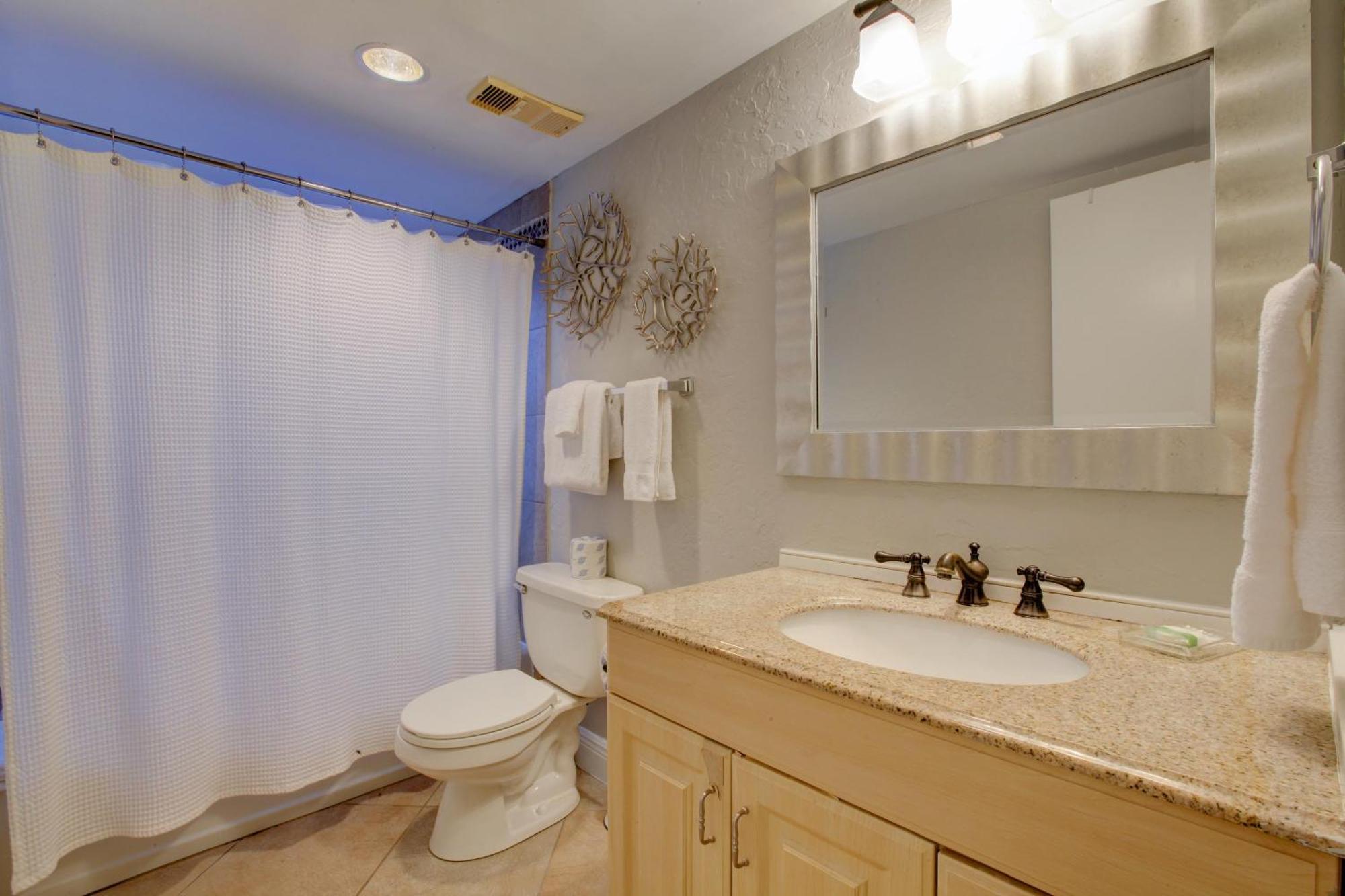 Beachside II By Panhandle Getaways Destin Rom bilde